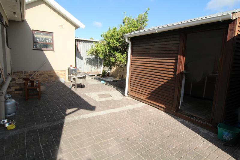 4 Bedroom Property for Sale in St Michaels Western Cape